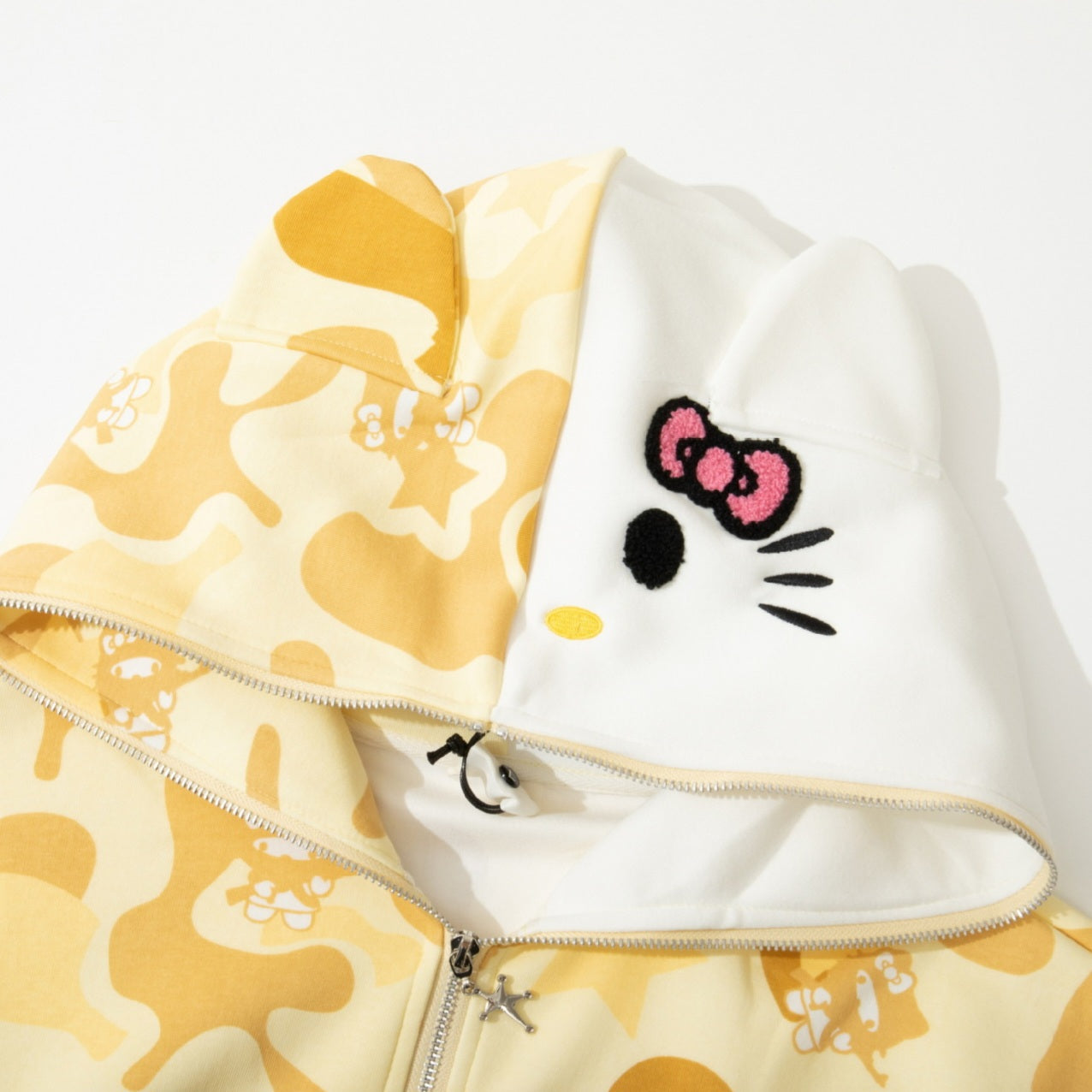 Armed Hello Kitty Camo Hoodie-Luxandluxy