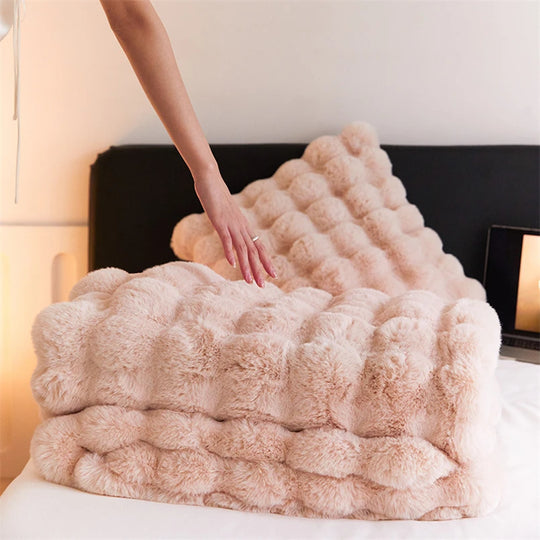 Bubble Fur Bedding Set-Luxandluxy