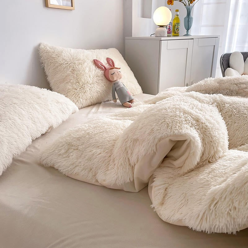 Hug & Snug Fluffy Bedding Set