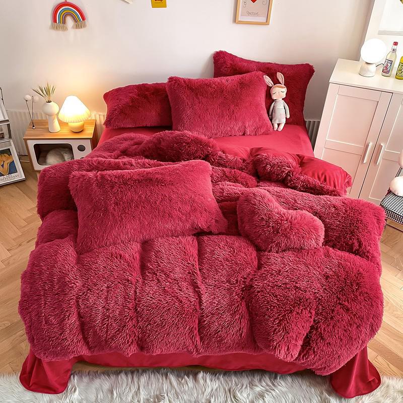 Hug & Snug Fluffy Bedding Set