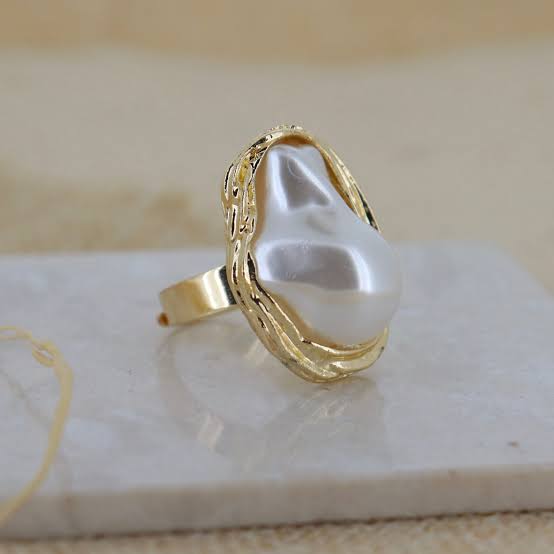 Irregular Pearl Shaped Ring-Luxandluxy