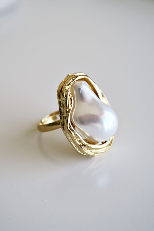 Irregular Pearl Shaped Ring-Luxandluxy