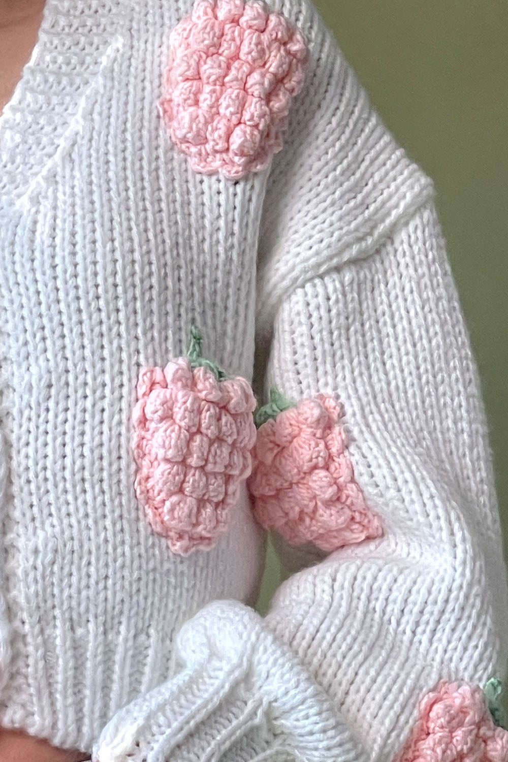 3d Popout Peach Strawberry Cardigan