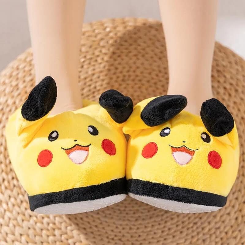 Sanrio Moving Ear Slippers-Luxandluxy