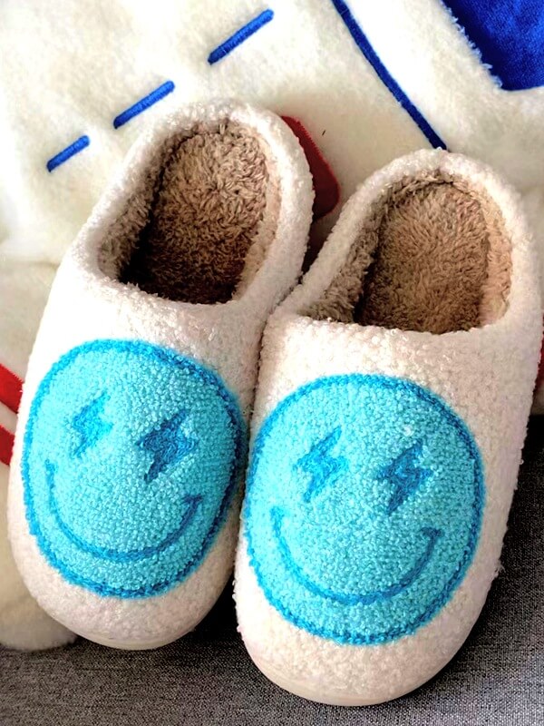 Smiley Face Slippers-Luxandluxy