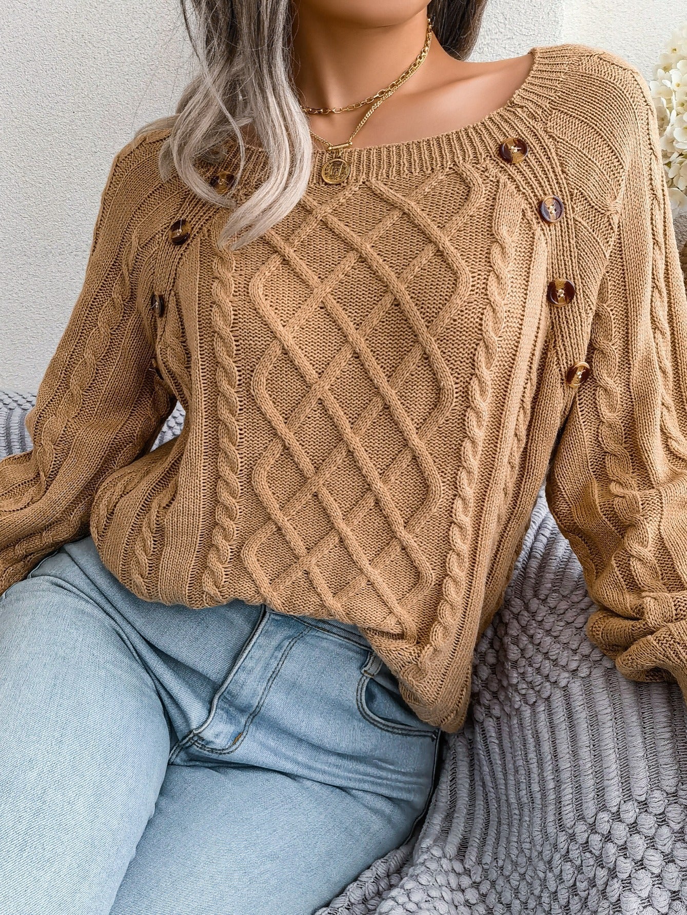 Solid Cable Knit Sweater-Luxandluxy